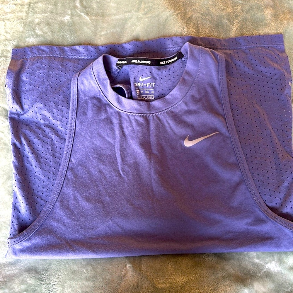 Nike Extra Size Small Women’s Running Racerback Tank